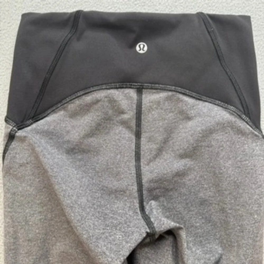 Lululemon Wunder Under Crop Leggings‎ High Rise Slim 4 Gray Black Mesh Hem